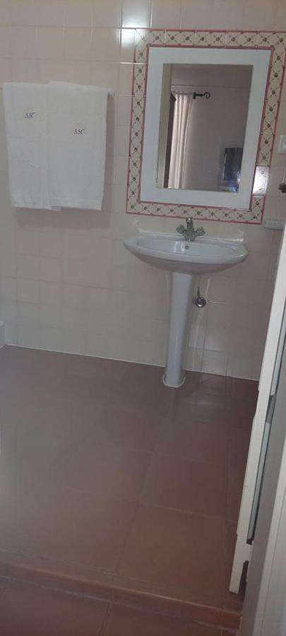 Guesthouse Da Vila มอโรง ภายนอก รูปภาพ